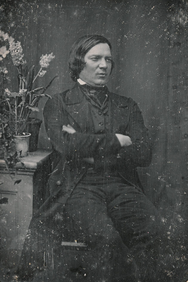 1850년경 다게레오타입으로 찍은 로베르트 슈만
